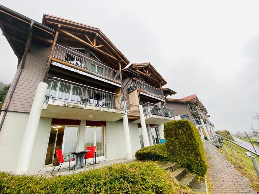 Lake Facing Studio Niederried bei Interlaken Exterior photo